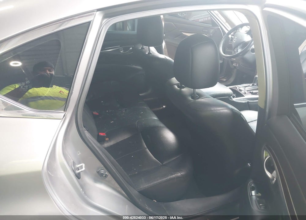 2013 INFINITI M37 VIN: JN1BY1AR4DM600963