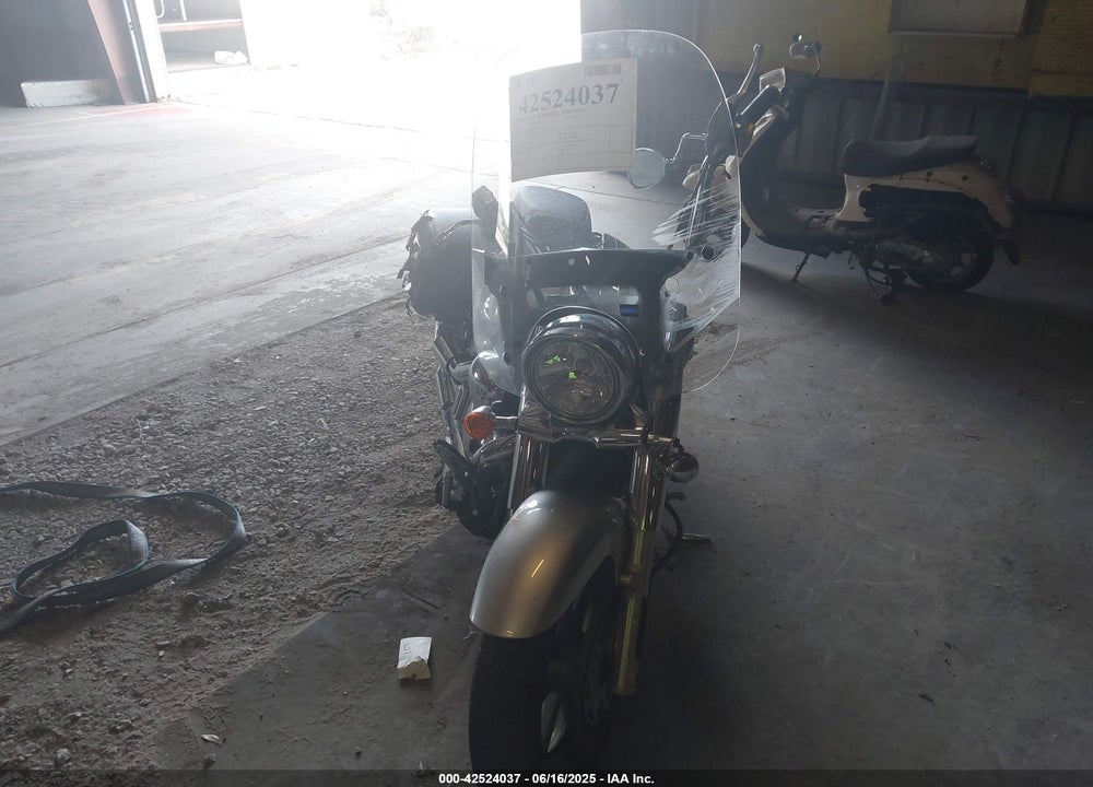 2019 SUZUKI VL1500 B/T VIN: JS1VY56A8K2100036