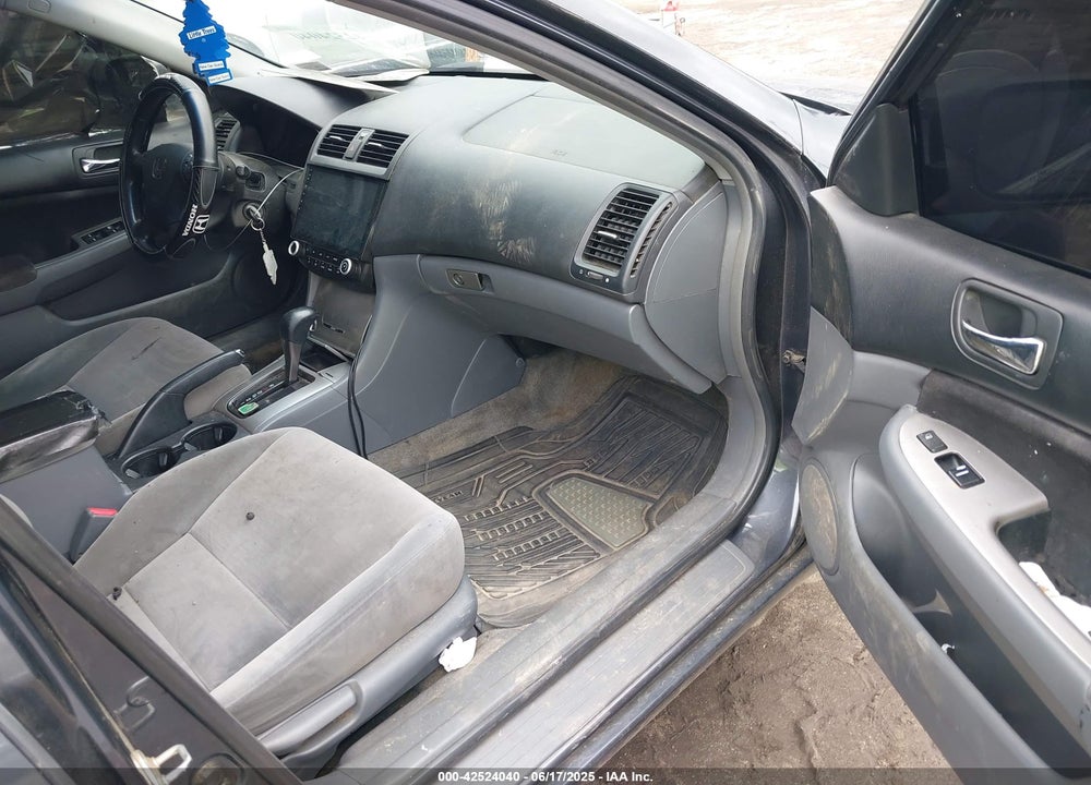 2007 HONDA ACCORD 2.4 EX VIN: 1HGCM56747A038792