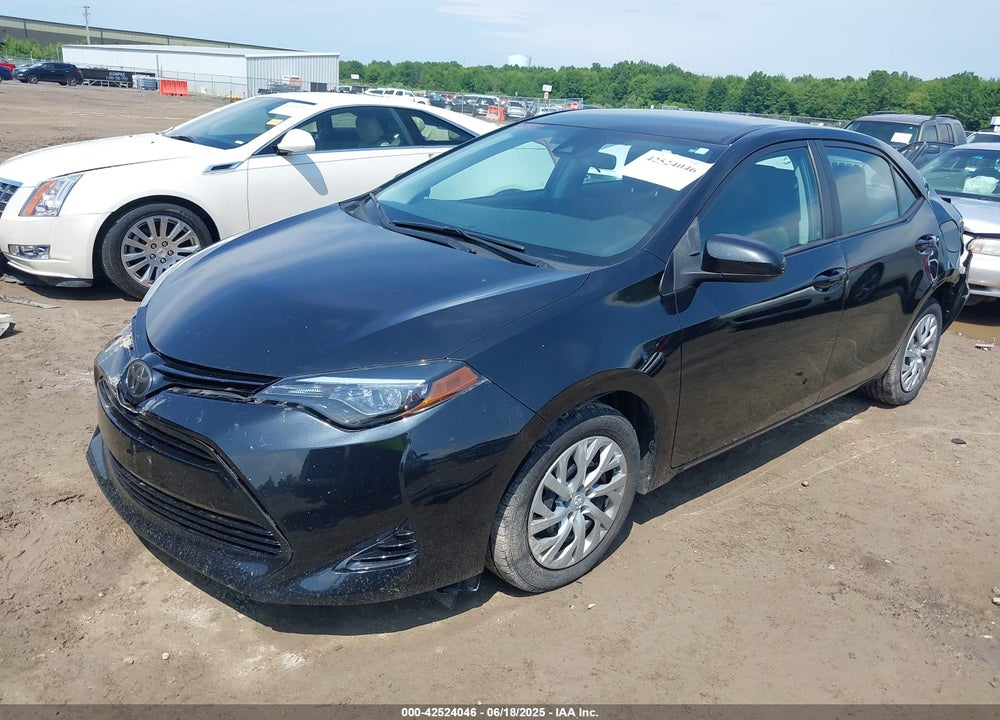 2018 TOYOTA COROLLA LE VIN: 2T1BURHE9JC964444
