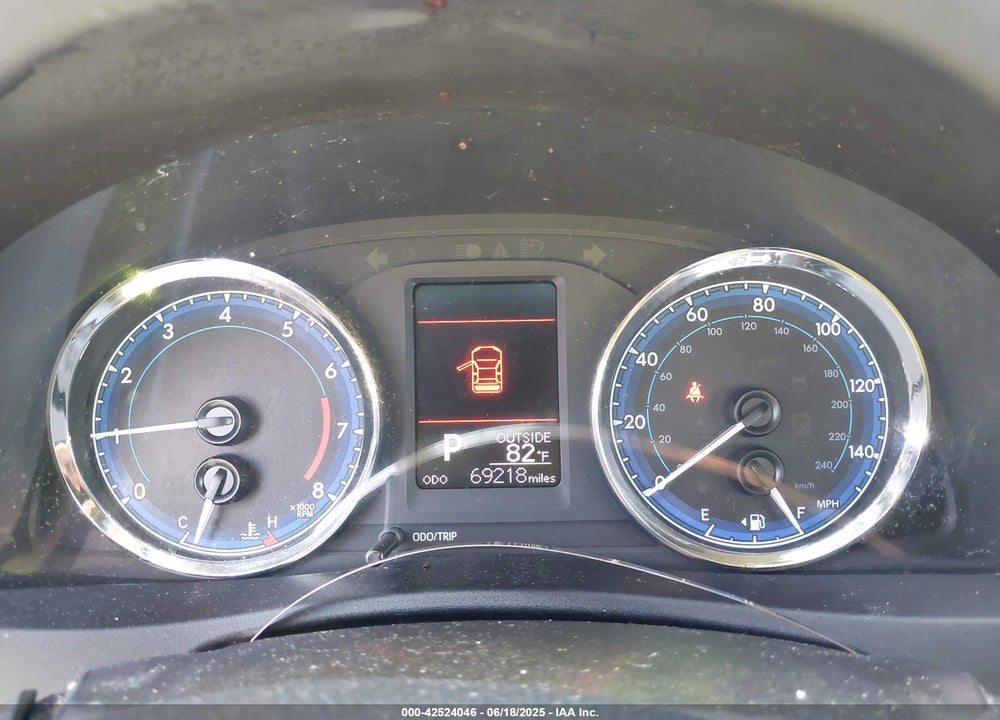 2018 TOYOTA COROLLA LE VIN: 2T1BURHE9JC964444