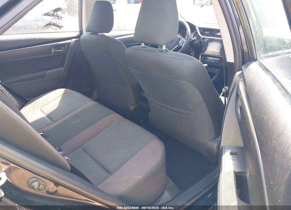 2018 TOYOTA COROLLA LE VIN: 2T1BURHE9JC964444