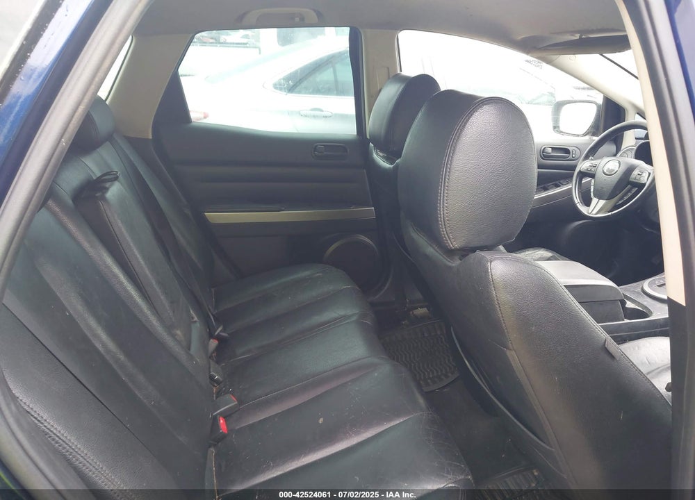 2011 MAZDA CX-7 I SPORT VIN: JM3ER2B56B0372064