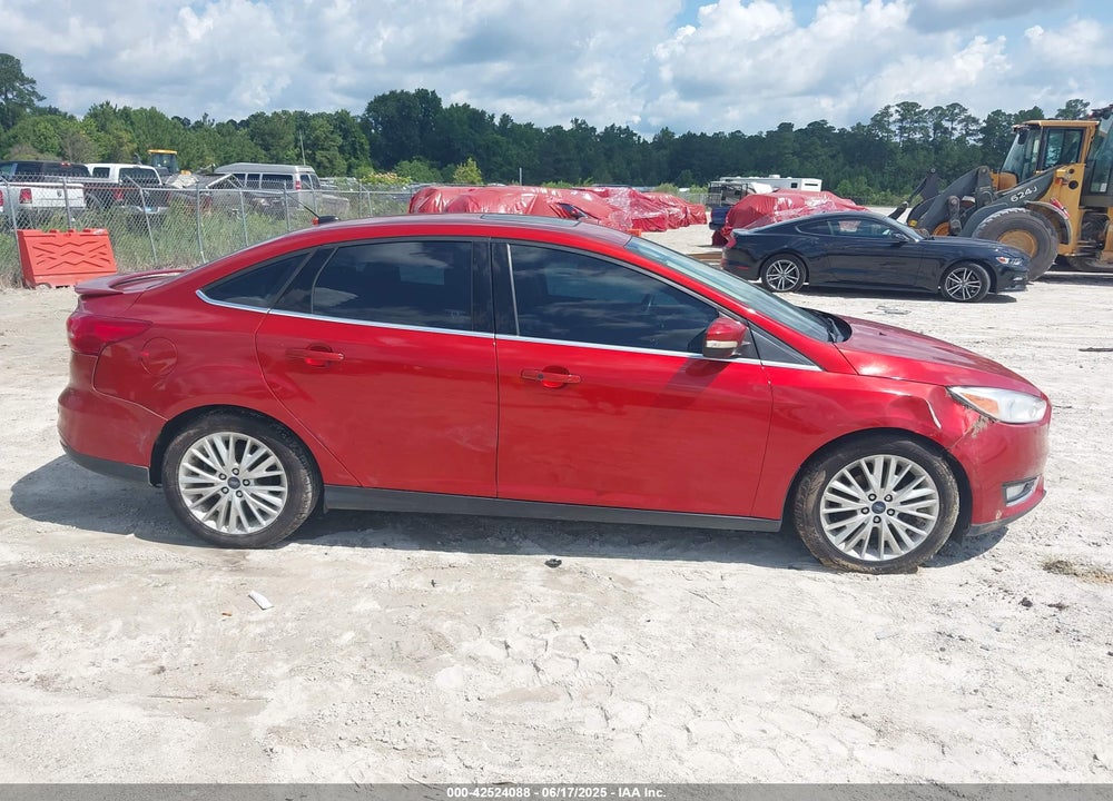 2018 FORD FOCUS VIN: 1FADP3J23JL295888
