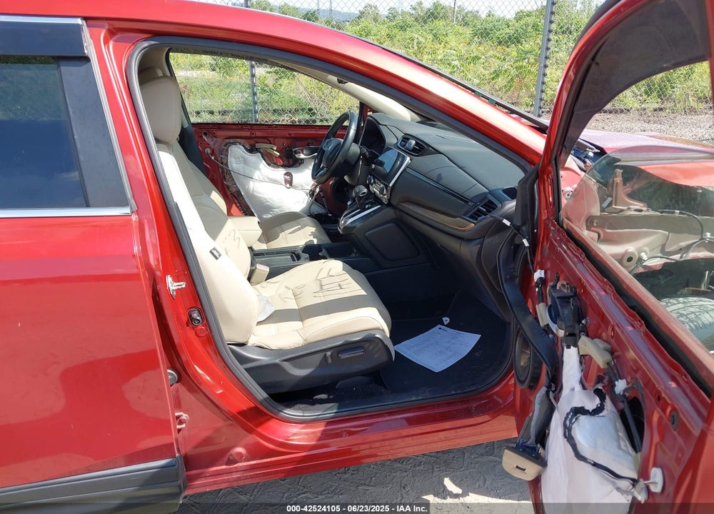 2017 HONDA CR-V VIN: 2HKRW2H8XHH611955