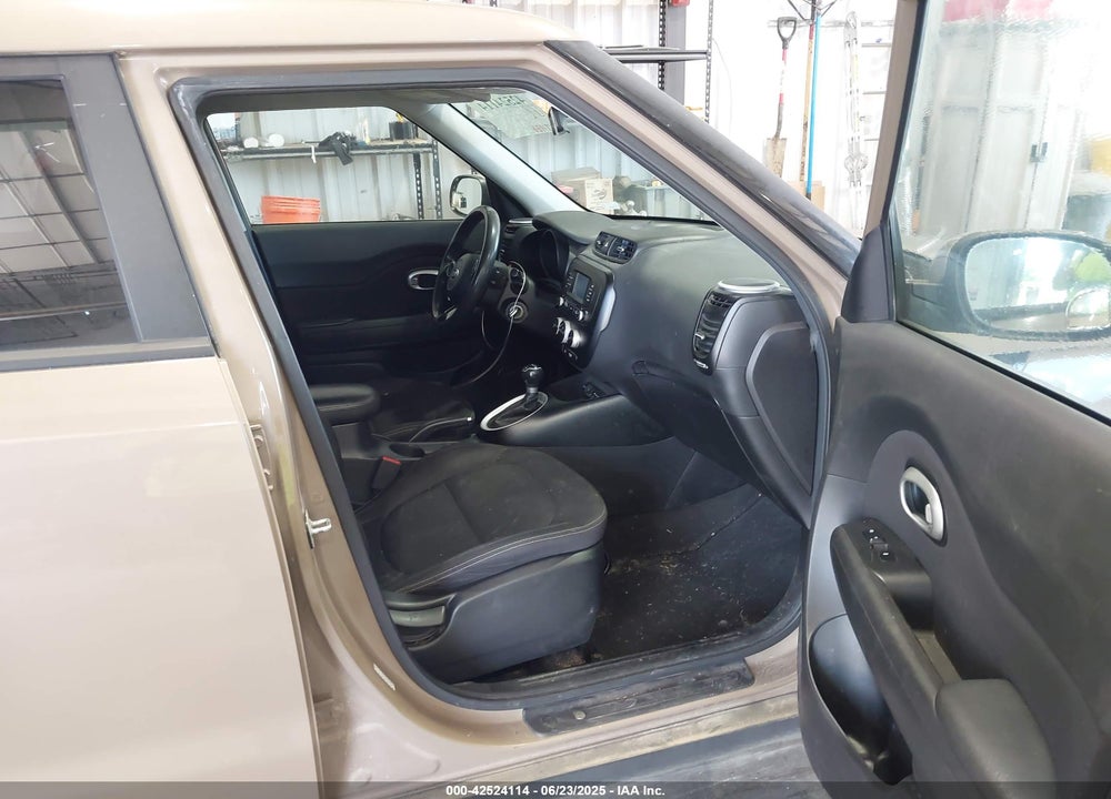 2016 KIA SOUL VIN: KNDJN2A20G7243987
