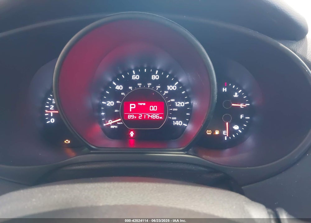 2016 KIA SOUL VIN: KNDJN2A20G7243987