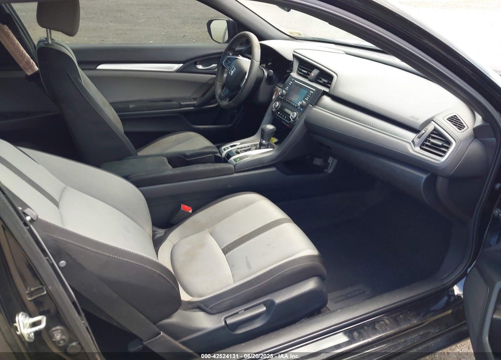 2017 HONDA CIVIC VIN: 2HGFC4B01HH304596