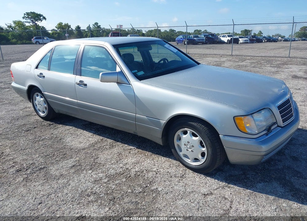 1995 MERCEDES-BENZ S 420 VIN: WDBGA43E5SA211829