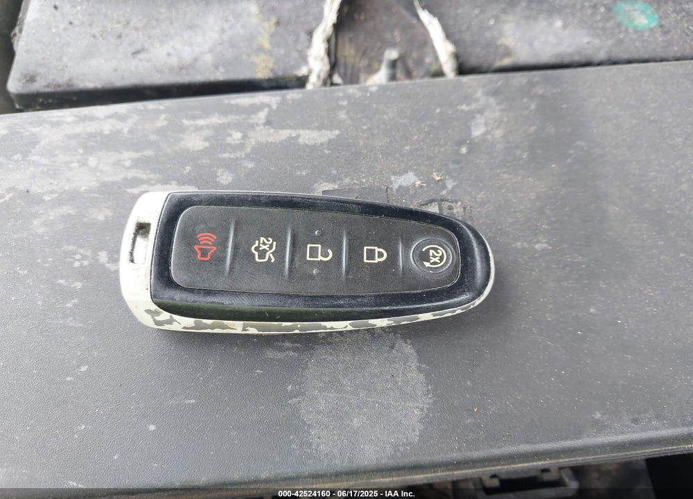 2011 FORD EXPLORER VIN: 1FMHK8F80BGA11319