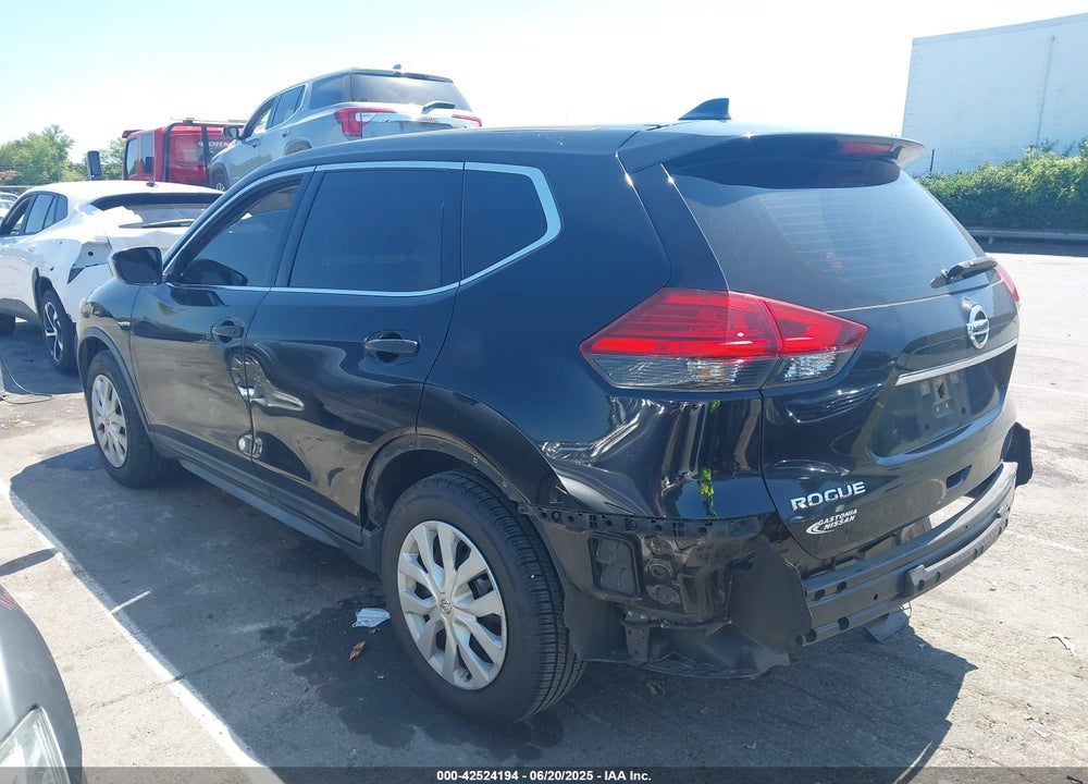 2017 NISSAN ROGUE VIN: JN8AT2MT9HW134126