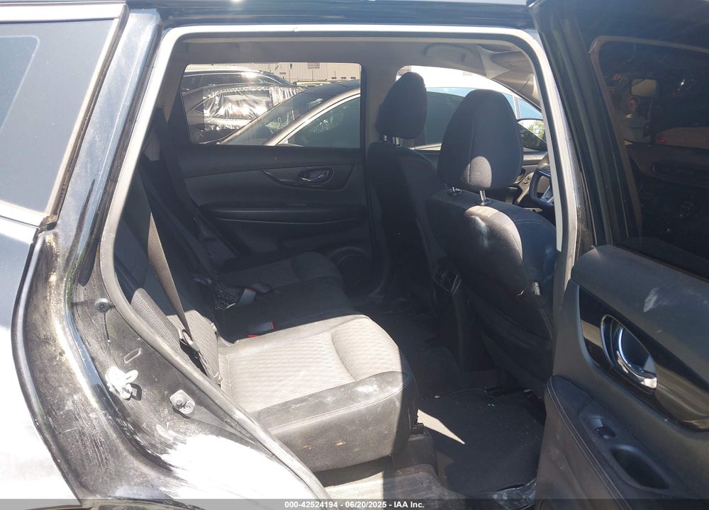2017 NISSAN ROGUE VIN: JN8AT2MT9HW134126