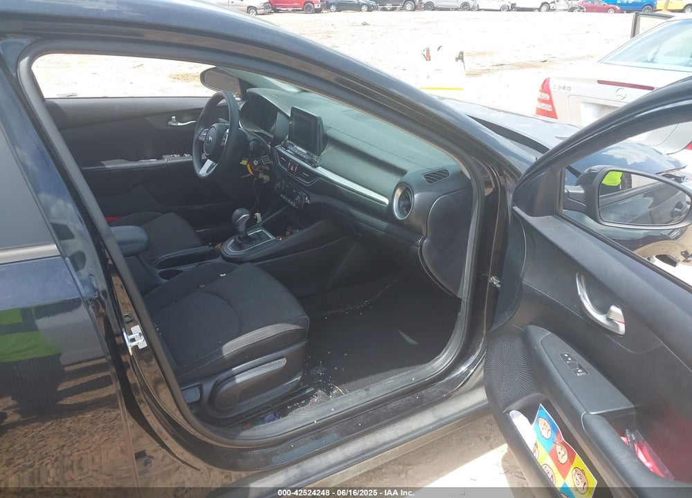 2019 KIA FORTE VIN: 3KPF24AD4KE024034