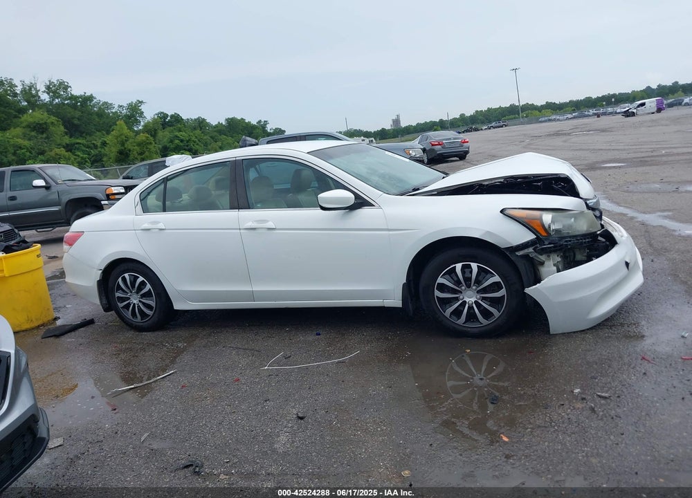 2011 HONDA ACCORD VIN: 1HGCP2F33BA085968