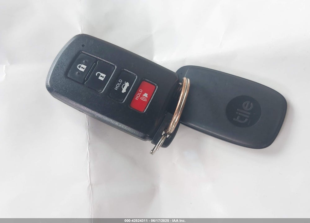 2012 TOYOTA CAMRY VIN: 4T4BF1FK5CR205852