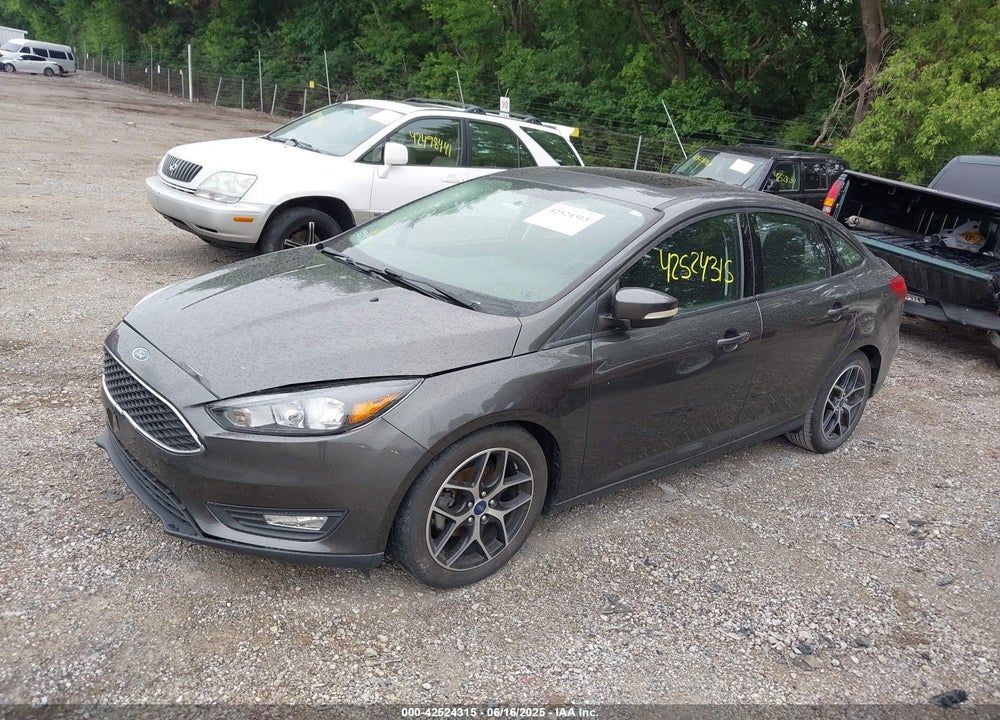 2018 FORD FOCUS SEL VIN: 1FADP3H20JL200919