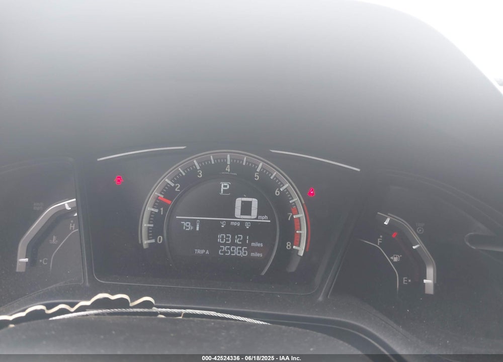 2018 HONDA CIVIC VIN: 2HGFC2F59JH537576