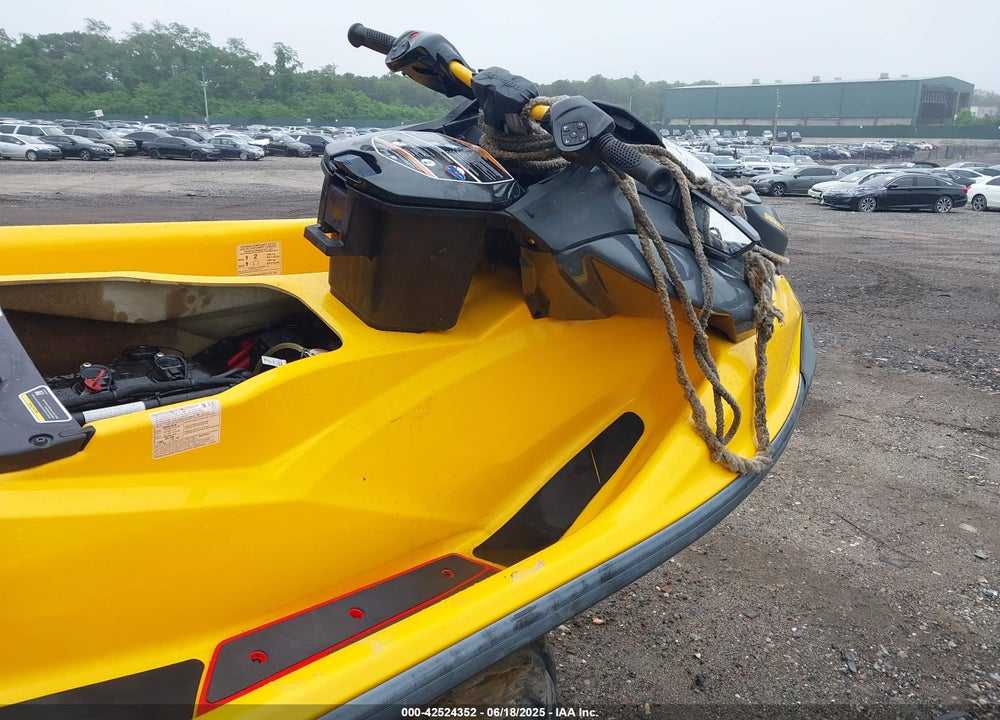 2022 SEADOO RXP-300 VIN: YDV766070222
