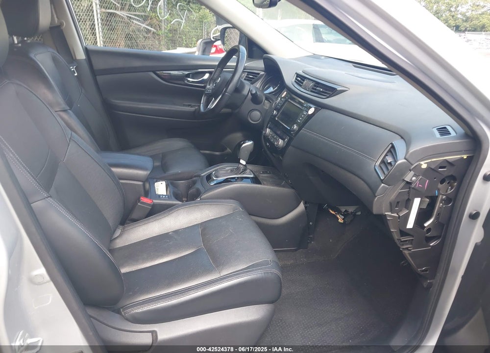 2018 NISSAN ROGUE VIN: JN8AT2MV8JW341906