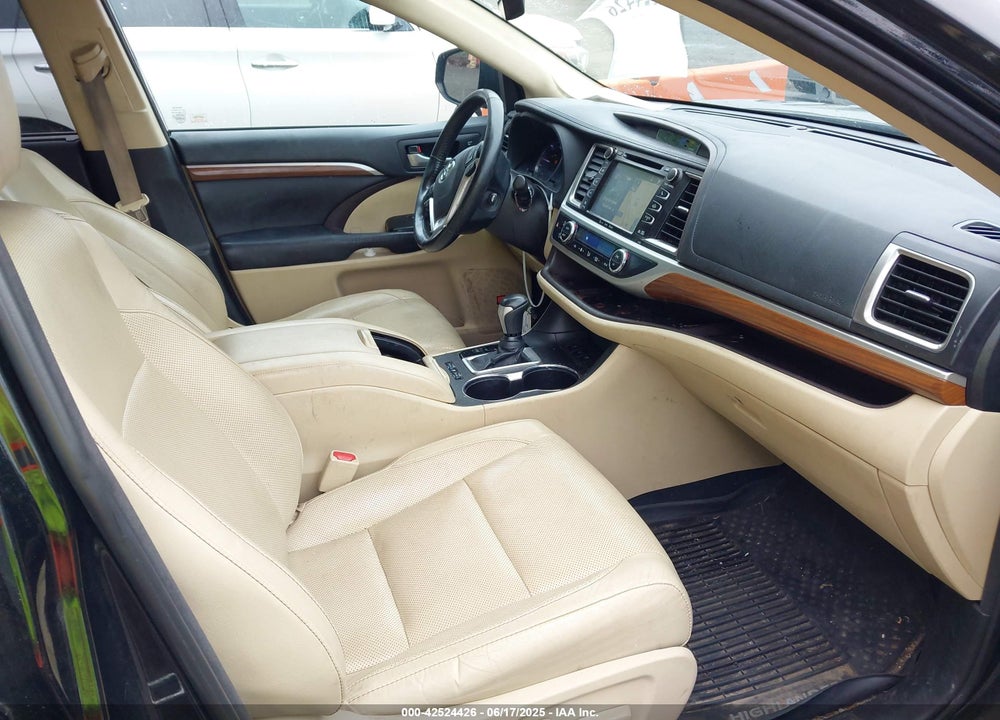 2018 TOYOTA HIGHLANDER HYBRID VIN: 5TDDGRFH1JS050550