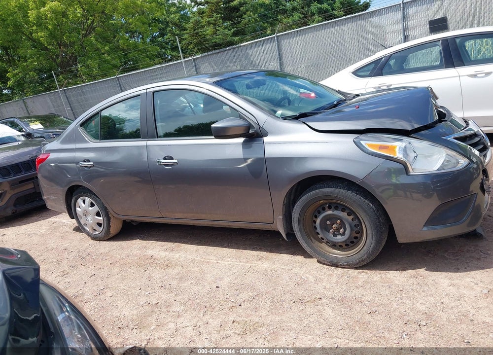 2017 NISSAN VERSA VIN: 3N1CN7AP7HL812402