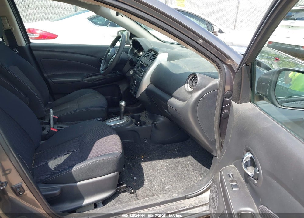 2017 NISSAN VERSA VIN: 3N1CN7AP7HL812402