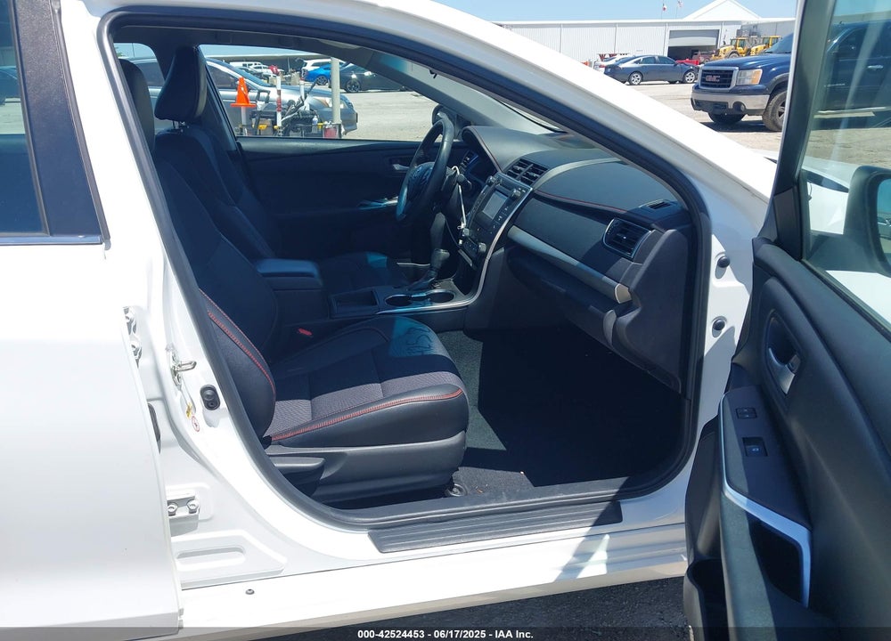 2017 TOYOTA CAMRY VIN: 4T1BF1FK8HU768654