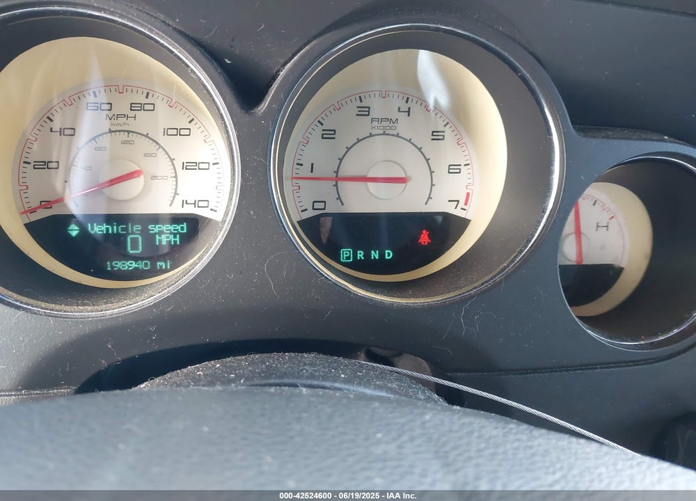 2014 DODGE CHALLENGER SXT VIN: 2C3CDYAG6EH111817