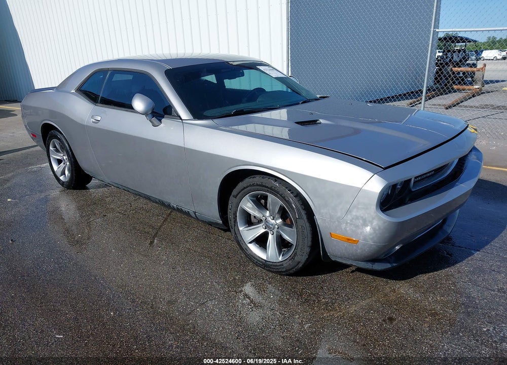 2014 DODGE CHALLENGER SXT VIN: 2C3CDYAG6EH111817