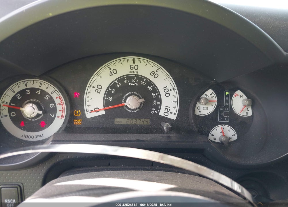2011 TOYOTA FJ CRUISER VIN: JTEBU4BF8BK115681