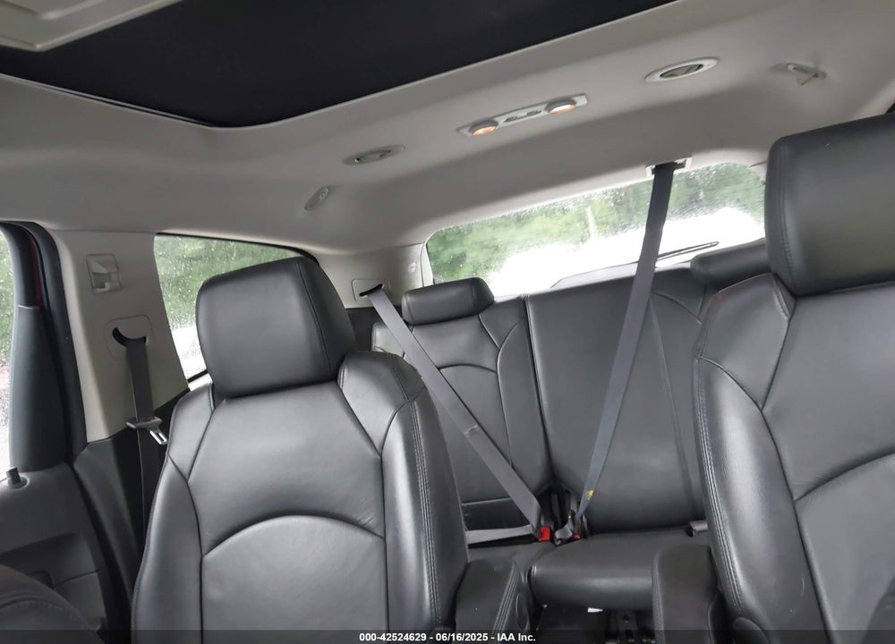 2011 CHEVROLET TRAVERSE 2LT VIN: 1GNKVJED5BJ320186