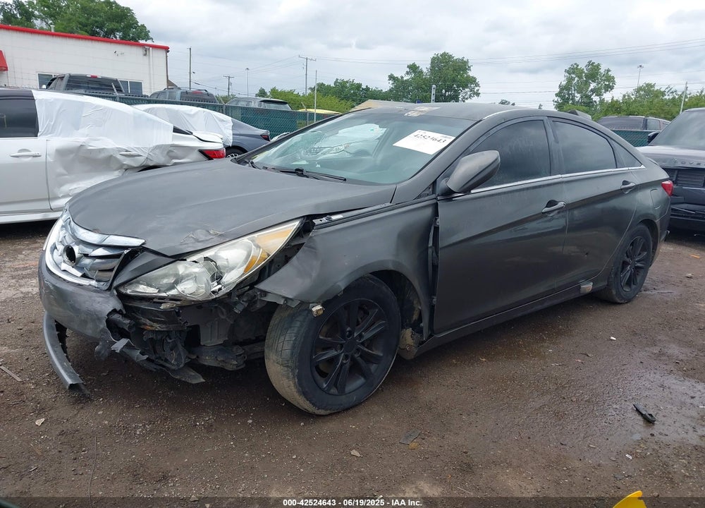 2011 HYUNDAI SONATA VIN: 5NPEB4AC7BH063814