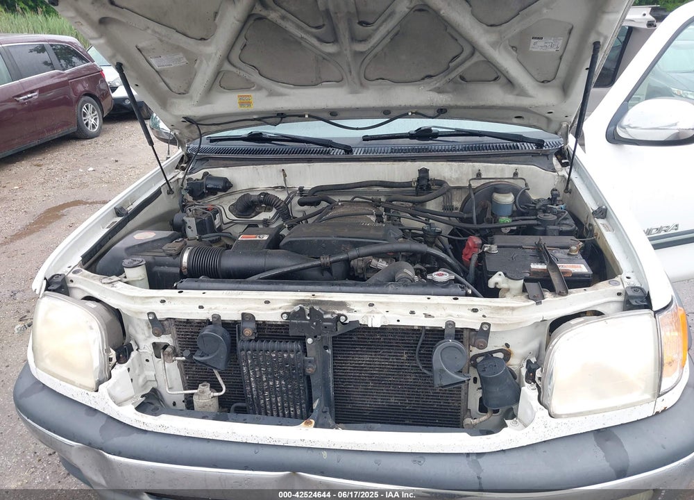 2001 TOYOTA TUNDRA SR5 V8 VIN: 5TBBT44191S170021