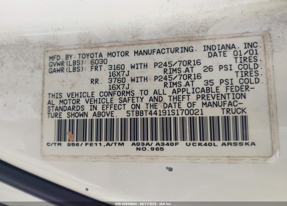 2001 TOYOTA TUNDRA SR5 V8 VIN: 5TBBT44191S170021