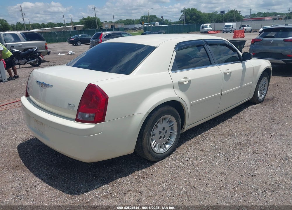 2006 CHRYSLER 300 VIN: 2C3KA43R56H505340