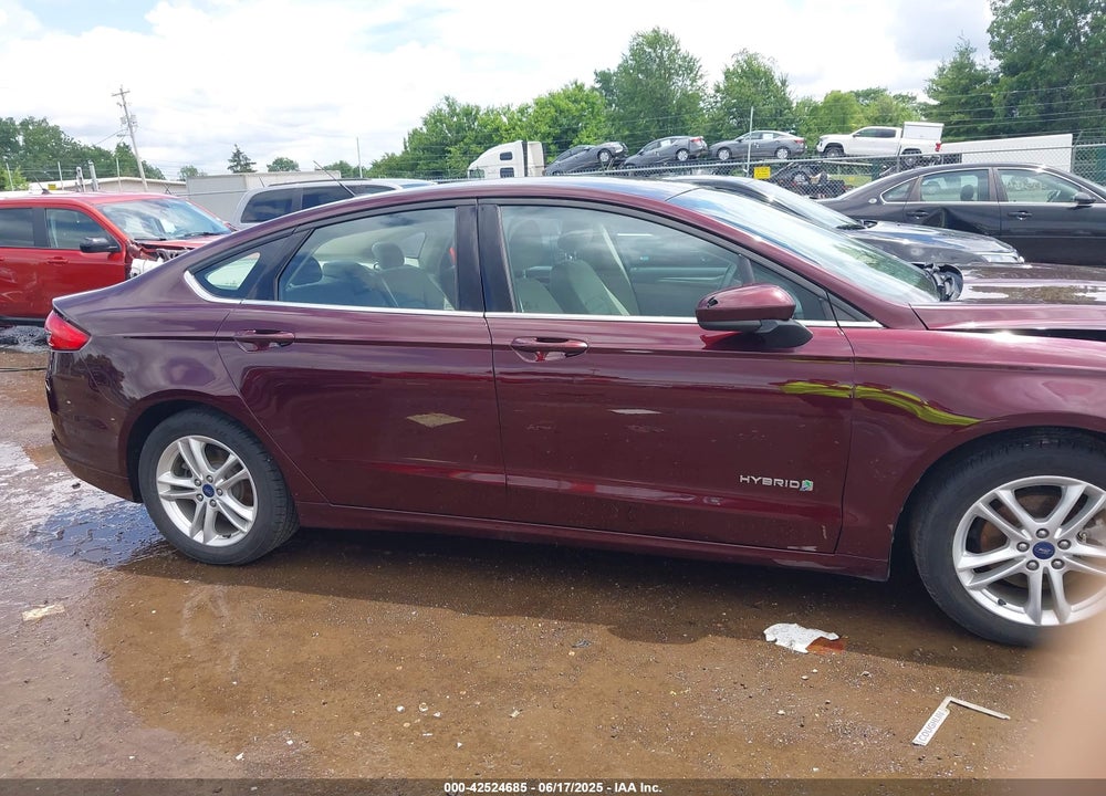 2018 FORD FUSION VIN: 3FA6P0LU7JR149615