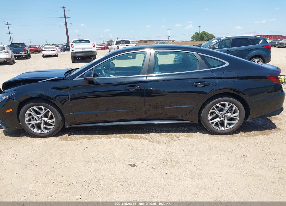 2023 HYUNDAI SONATA VIN: KMHL64JAXPA287423