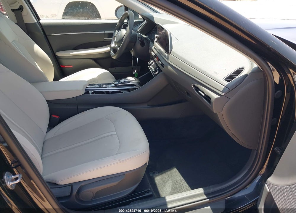 2023 HYUNDAI SONATA VIN: KMHL64JAXPA287423