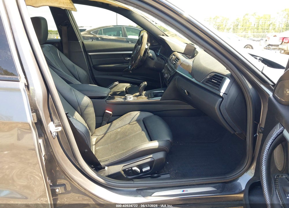 2018 BMW 3 SERIES VIN: WBA8B3G57JNU36801