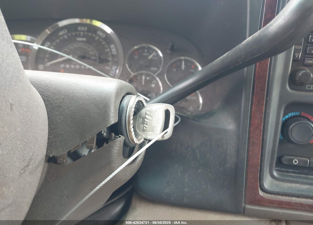 2006 CADILLAC ESCALADE VIN: 1GYEK63NX6R144129
