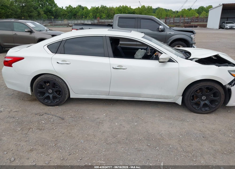 2017 NISSAN ALTIMA 2.5 SV VIN: 1N4AL3AP2HC250042