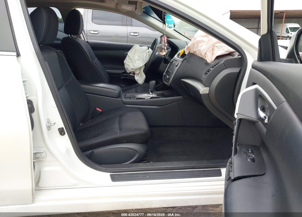 2017 NISSAN ALTIMA 2.5 SV VIN: 1N4AL3AP2HC250042