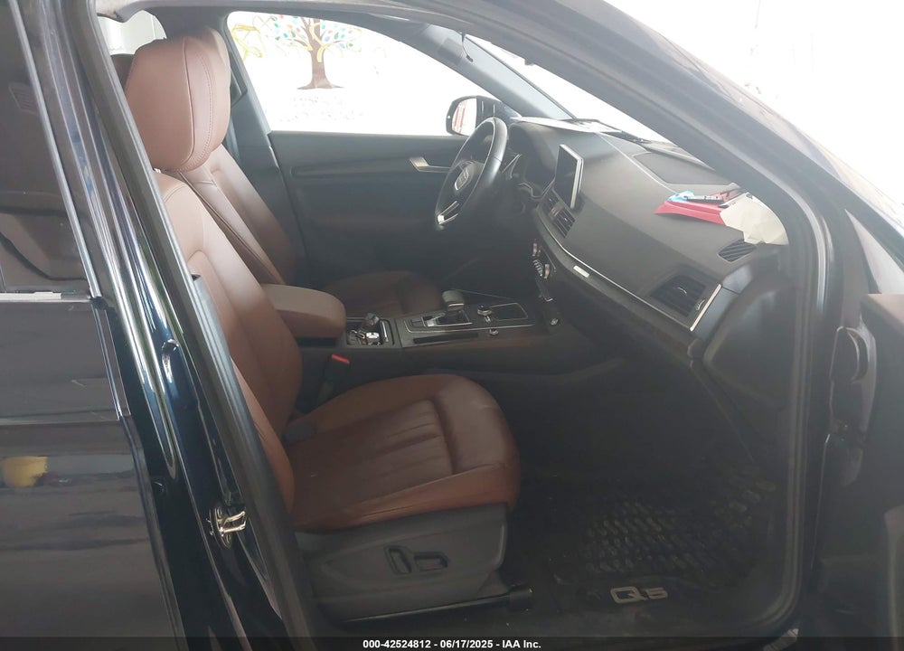 2018 AUDI Q5 VIN: WA1BNAFY8J2114339