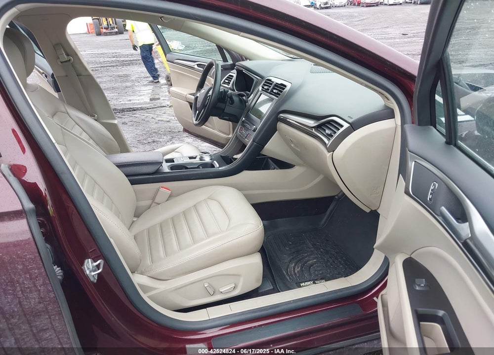 2017 FORD FUSION VIN: 3FA6P0H94HR136724