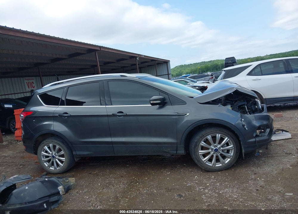 2017 FORD ESCAPE VIN: 1FMCU0J98HUA22844