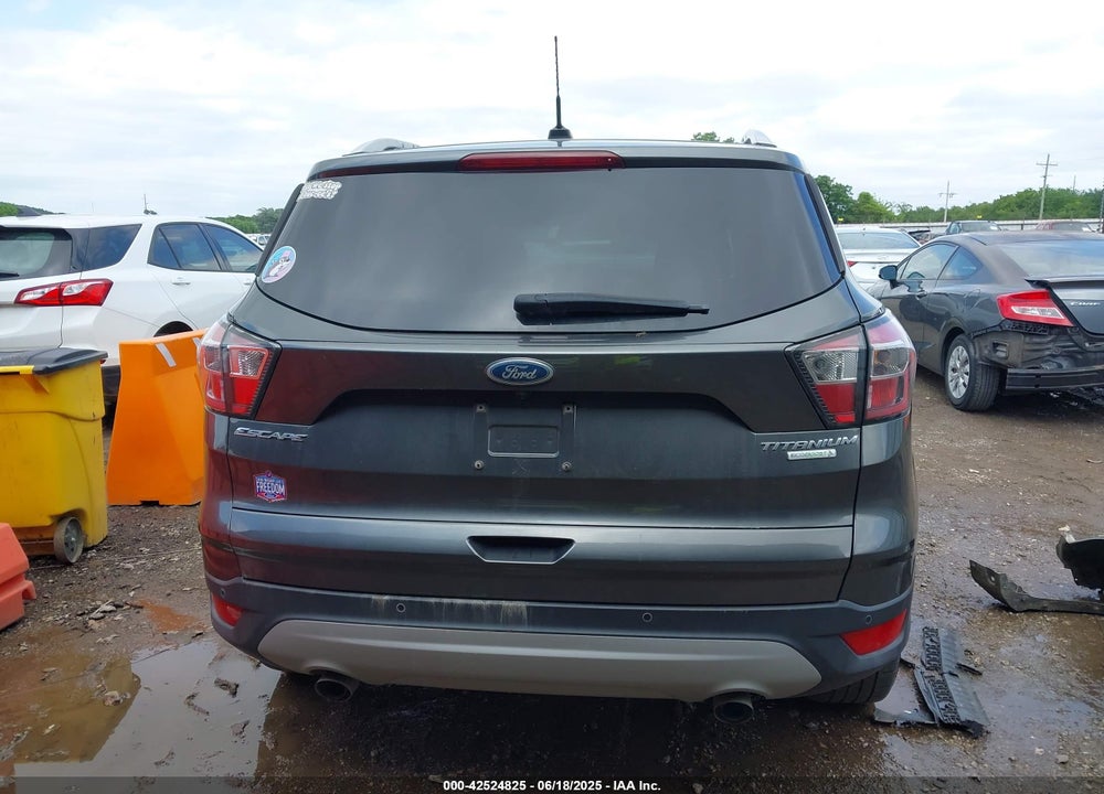 2017 FORD ESCAPE VIN: 1FMCU0J98HUA22844