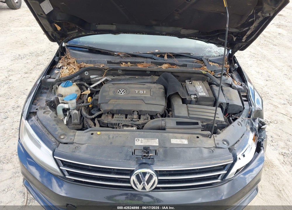 2015 VOLKSWAGEN JETTA 1.8T SE VIN: 3VWD07AJ7FM313101