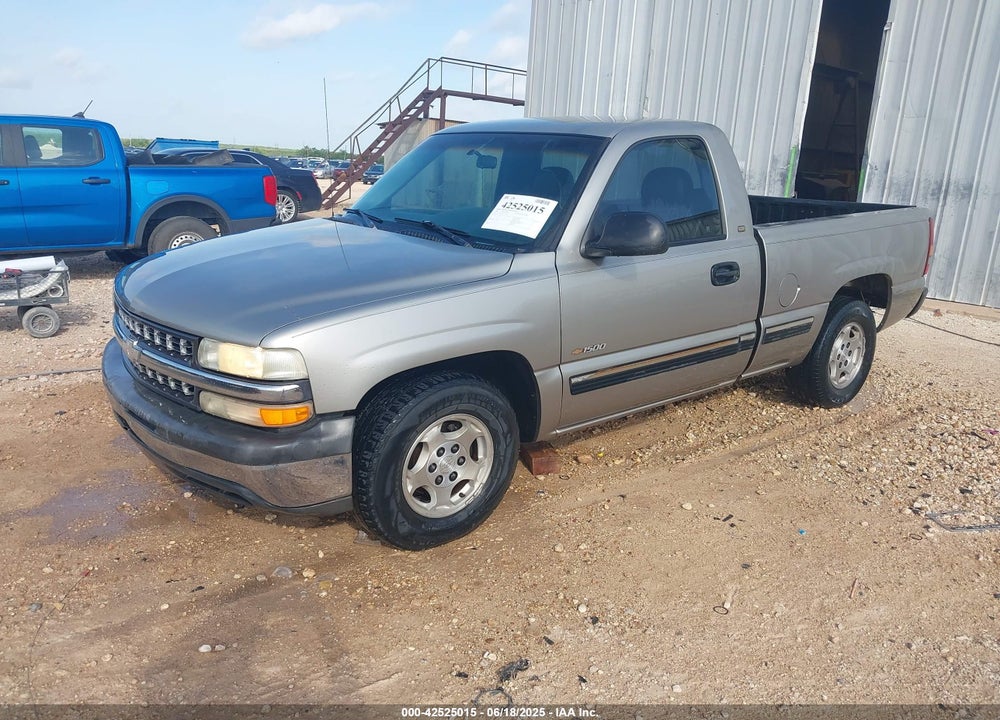 2000 CHEVROLET SILVERADO 1500 VIN: 1GCEC14W2YZ179649