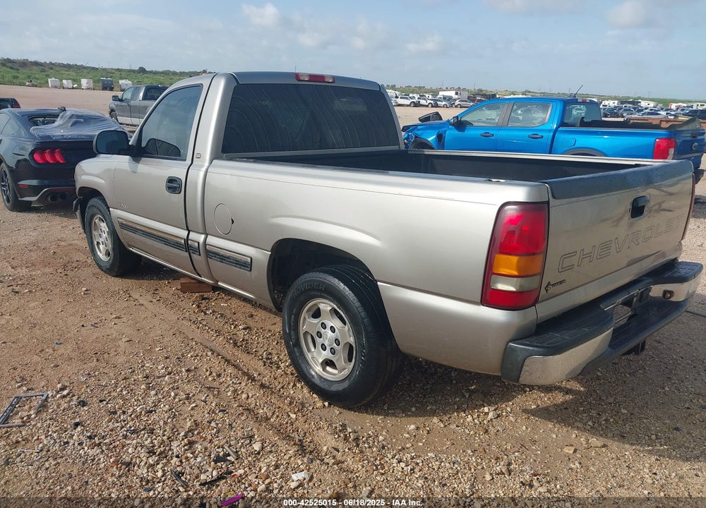 2000 CHEVROLET SILVERADO 1500 VIN: 1GCEC14W2YZ179649