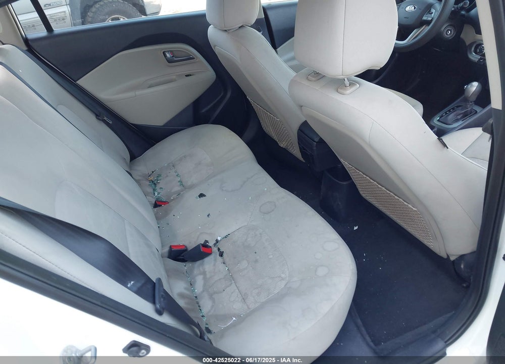 2013 KIA RIO VIN: KNADM4A33D6272824
